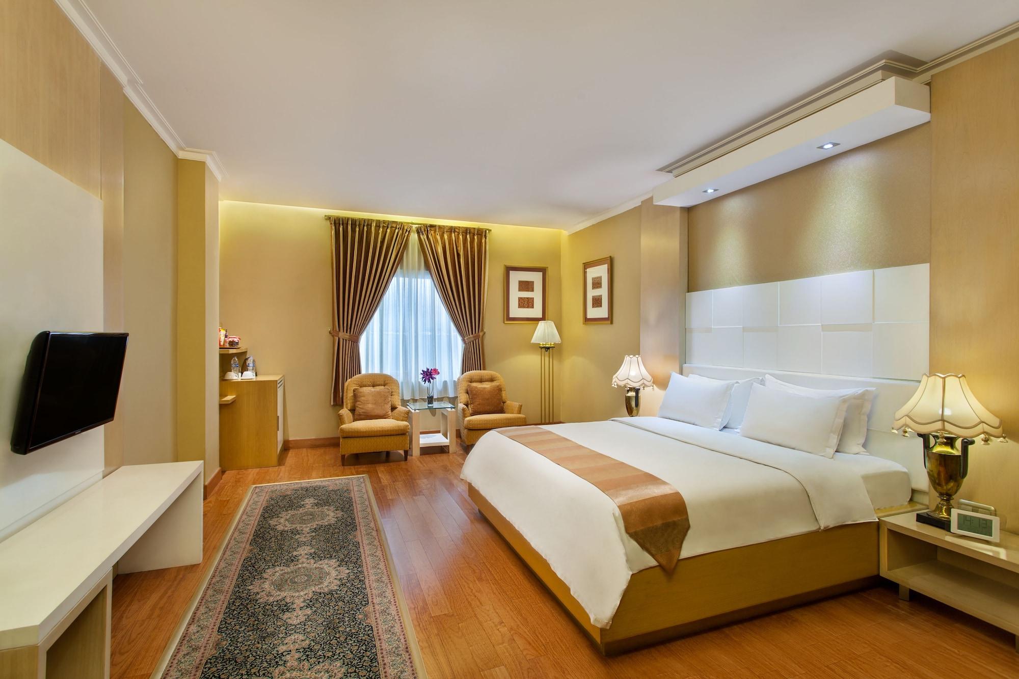 Sahati Hotel Jakarta Exterior photo